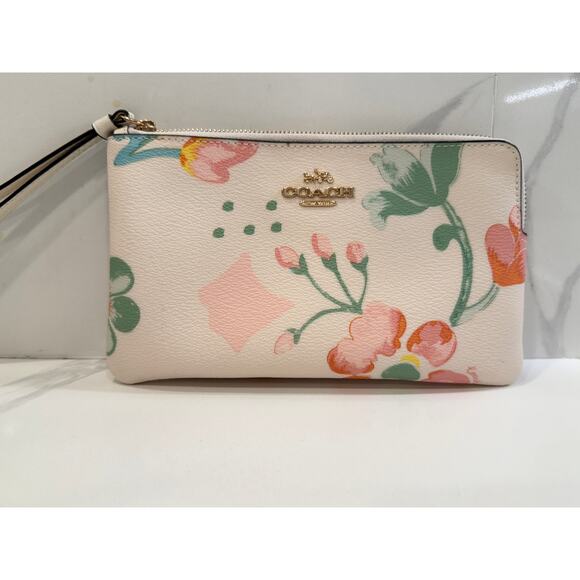COACH Large Corner Zip Wristlet W/ Dreamy Land Floral Print Gold/Chalk MultI - Picture 8 of 8